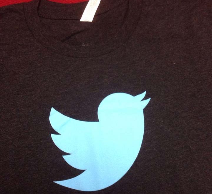 TwitterのTシャツをいただきました！